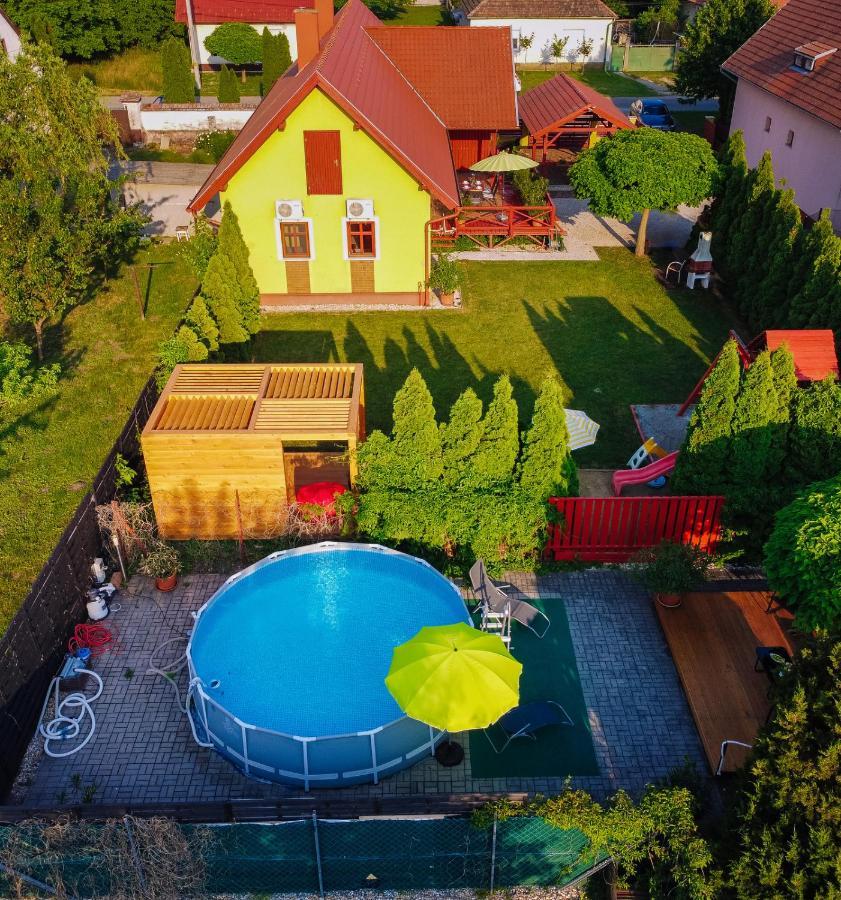 Sara-Lux Apartman Nyarliget المظهر الخارجي الصورة