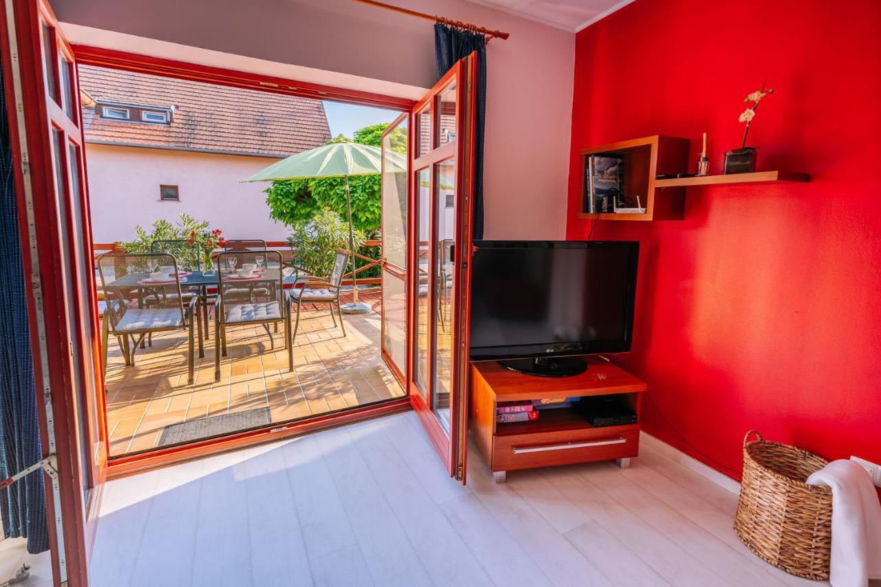 Sara-Lux Apartman Nyarliget المظهر الخارجي الصورة