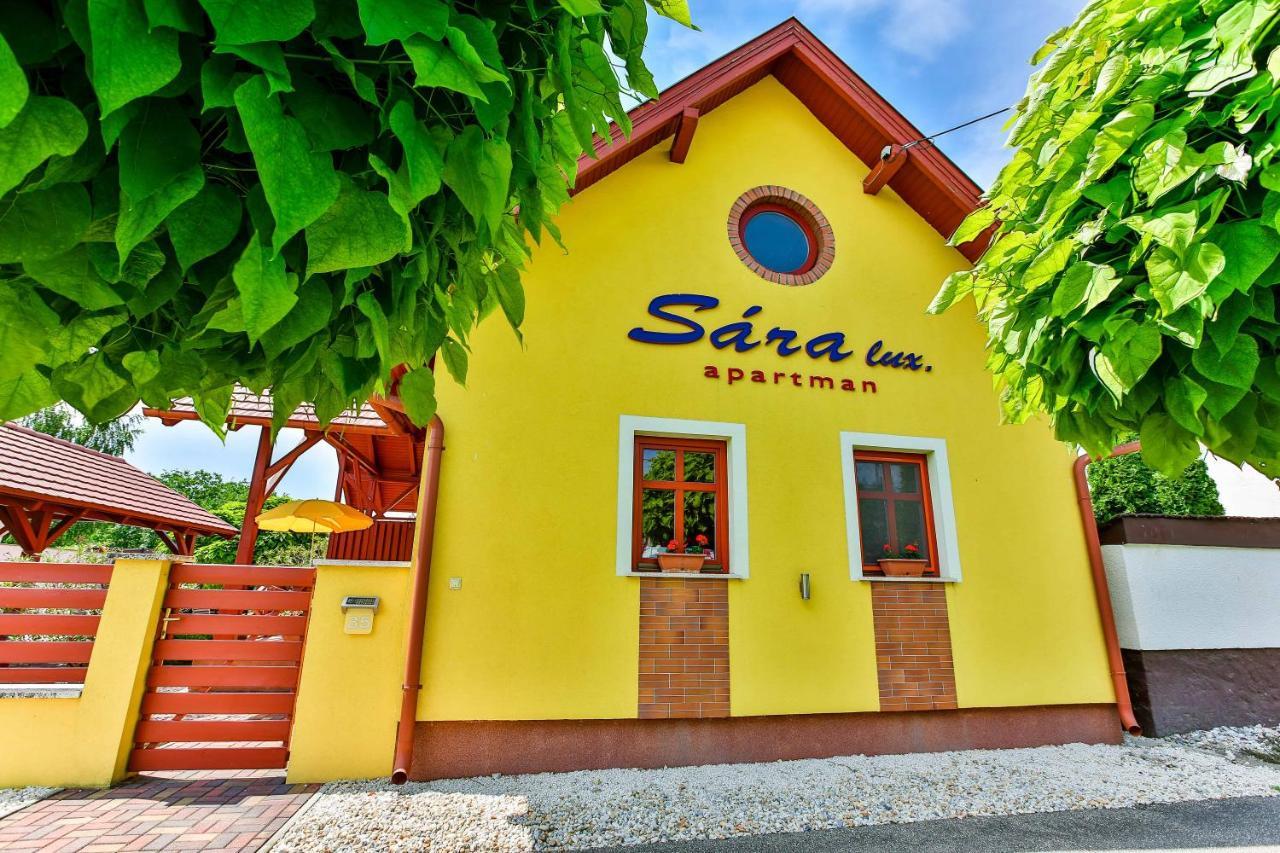 Sara-Lux Apartman Nyarliget المظهر الخارجي الصورة