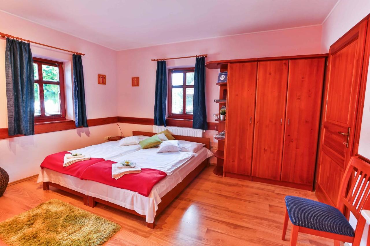 Sara-Lux Apartman Nyarliget المظهر الخارجي الصورة